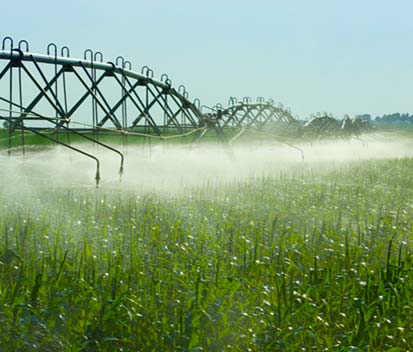 Image of an irrigation pivot well system